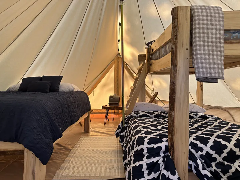 Luxury tent